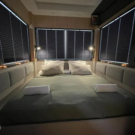 Good Spot Zieleniec Twin Prestige 02 دوشنيكي زدروي